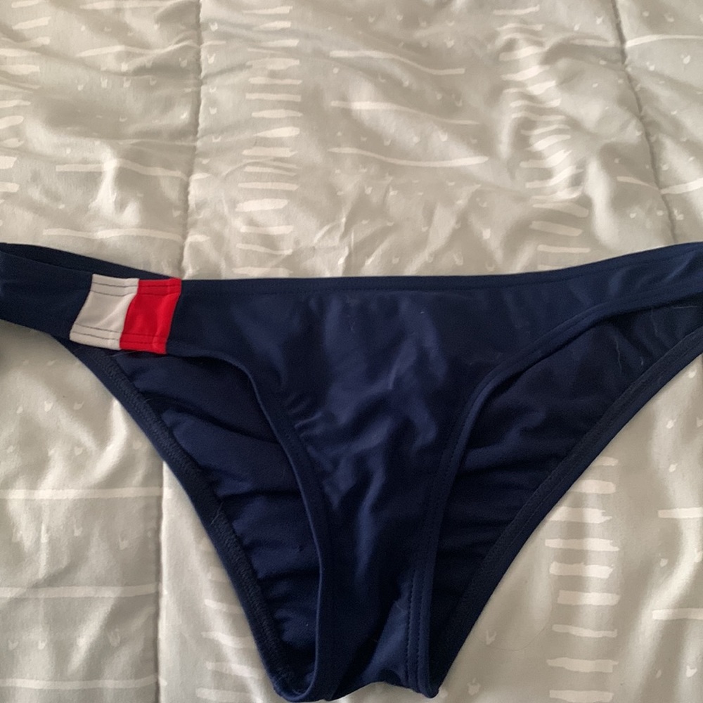 Bikini set 🇺🇸 - Picture 4 of 6